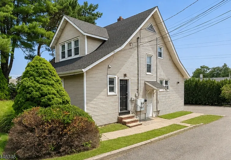 57 River Rd #2 — Photo 2