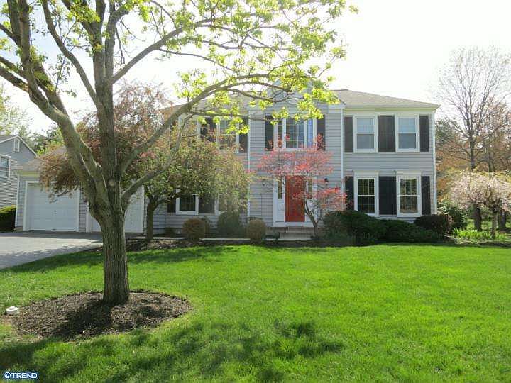 1st image of 34 Bradford Ln