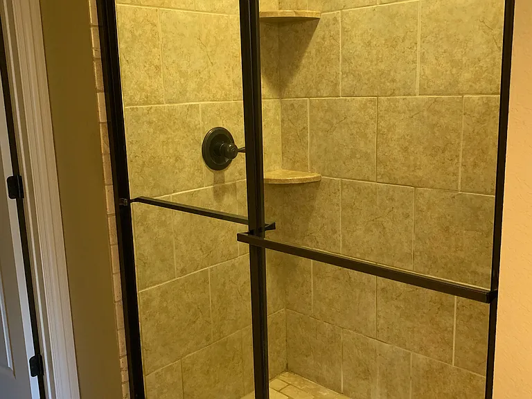 6105 Red Cedar Cir — Photo 2
