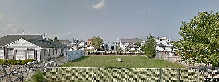 1st image of 225 Teakwood Dr