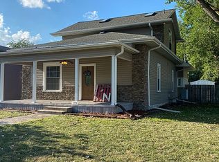 1916 Park St, Beatrice, NE 68310