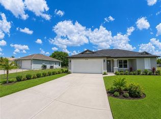 3904 11th St W, Lehigh Acres, FL 33971