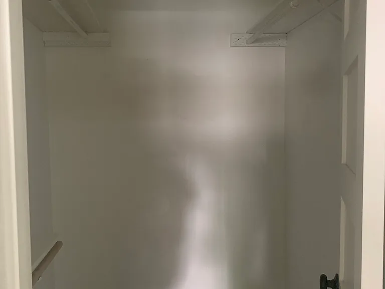 walk in closet