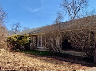 61 Bissell Rd, Lebanon, NJ 08833