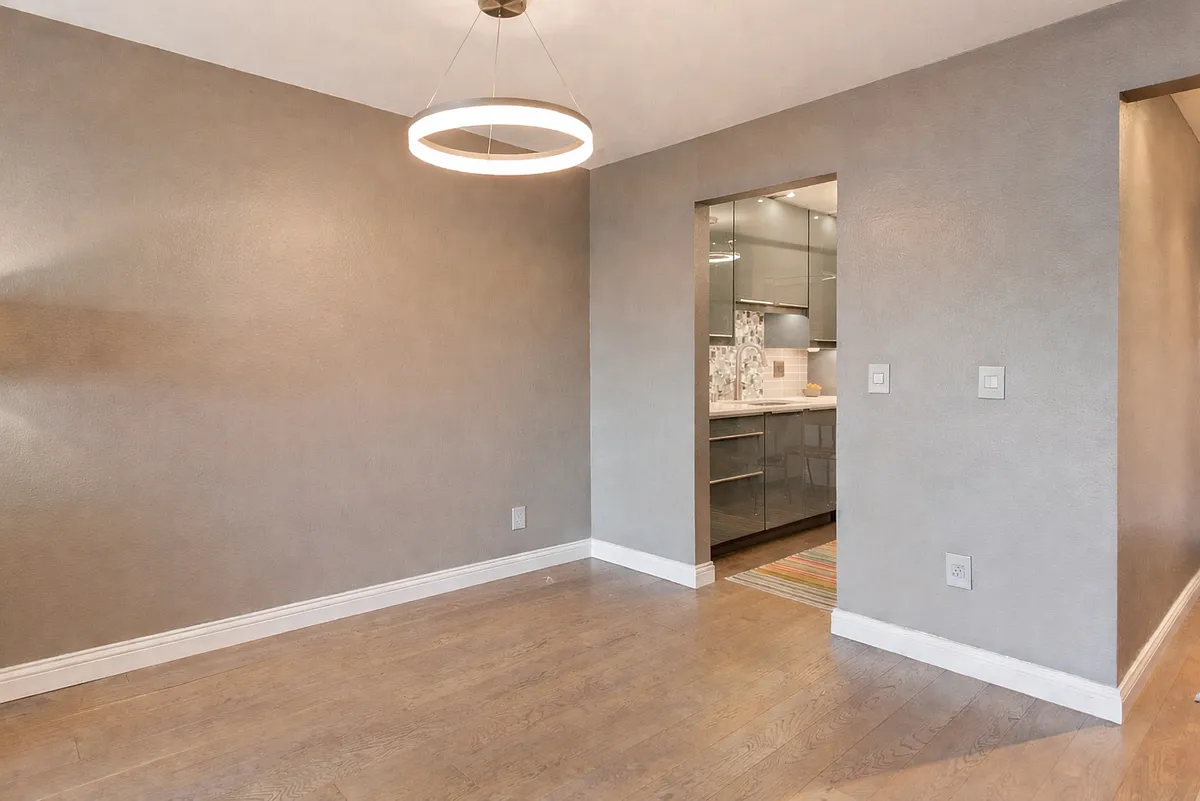 Building Photo - 5110 S Landing Dr #103