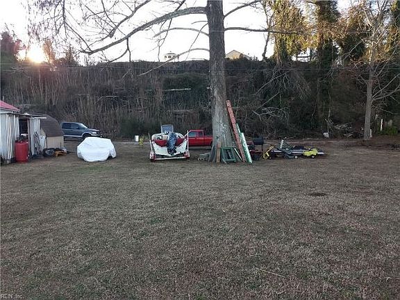 4th image of 6146 Dockside Dr