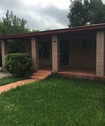3rd image of 2342 Athel Ave