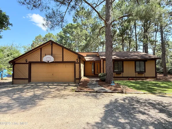 150 E Chicago Avenue, Pinebluff, NC 28373