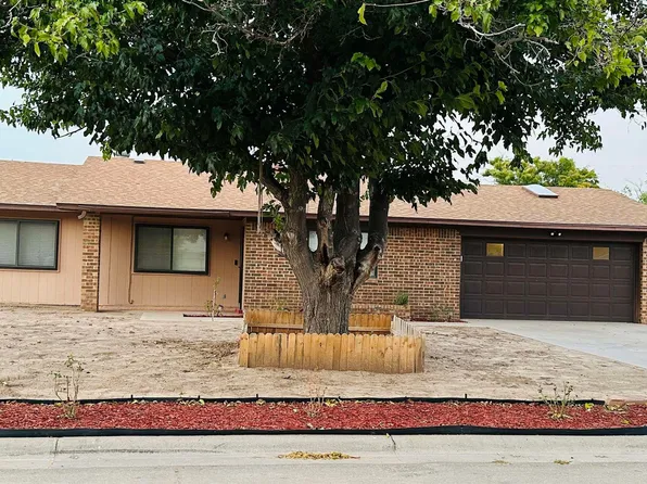 605 Swinging Spear Rd, Roswell, NM 88201