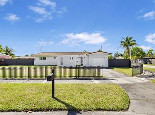 11760 SW 196th St, Miami, FL 33177