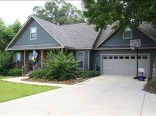 205 Lake Ridge Dr, Fairhope, AL 36532