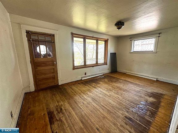 4th image of 712 Adams Ave