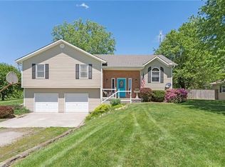 10218 NE 336th St, Cameron, MO 64429