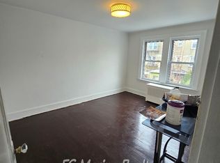 20-52 32nd St #2, Astoria, NY 11105