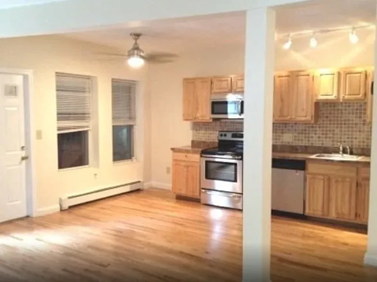 122 Berkshire St #2-1A — Photo 6