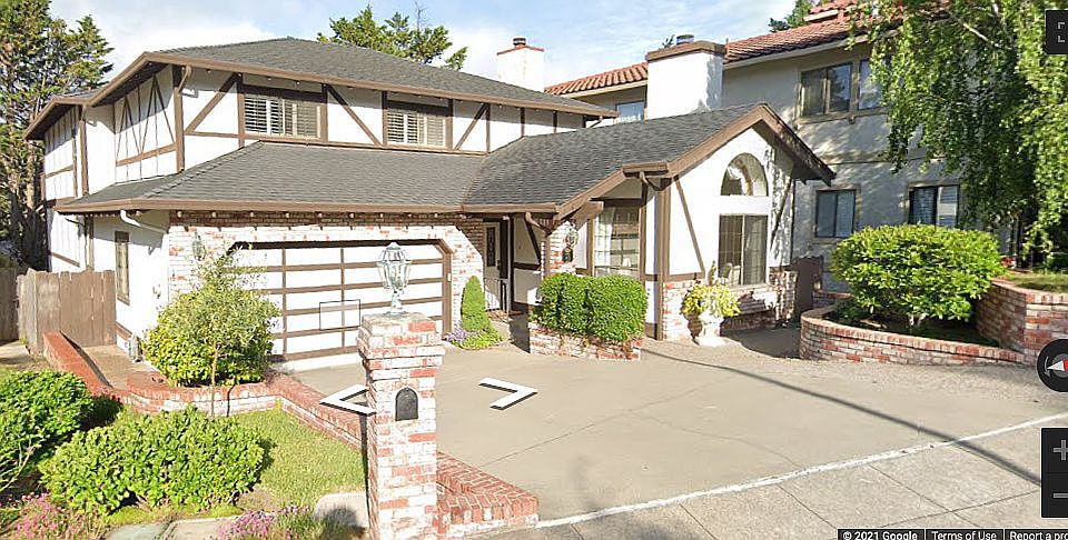 1st image of 45 Crown Ct