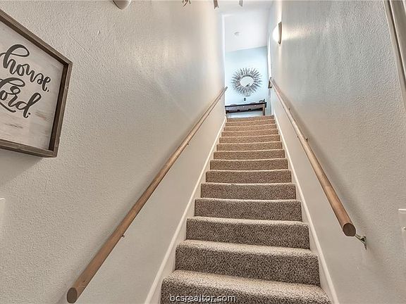 4th image of 801 Luther St W Unit 1401
