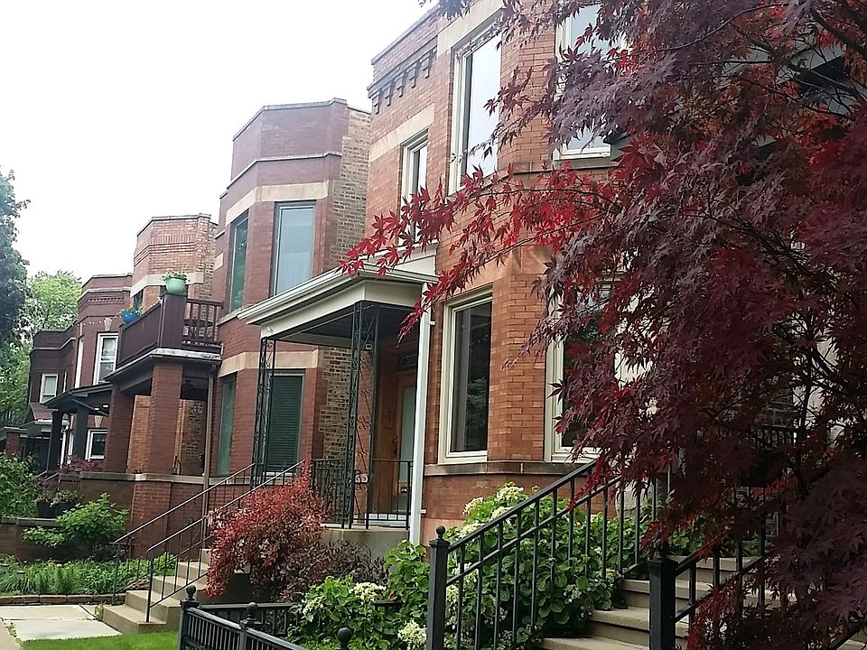 1st image of 3645 N Oakley Ave #1