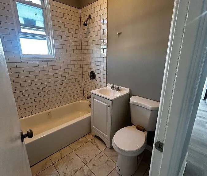 188 Ashburton Ave — Photo 8