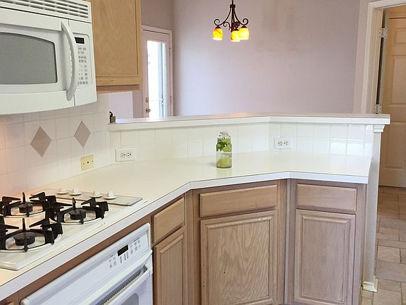 5th image of 9704 Shirland Ln