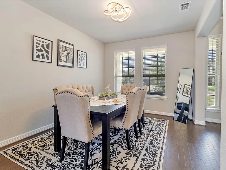 3010 Flora Manor Dr — Photo 9
