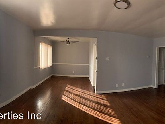 3rd image of 1946 W Florence Ave APT 7