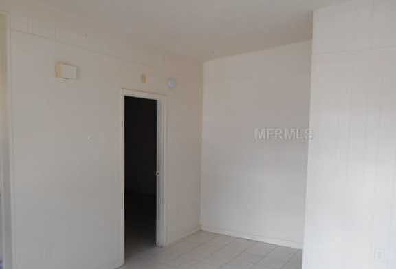 5th image of 1305 E 137th Ave APT A