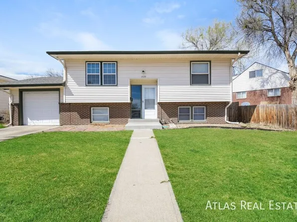1529 Atwood St, Longmont, CO 80501