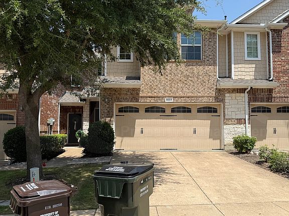 2nd image of 4651 Penelope Ln