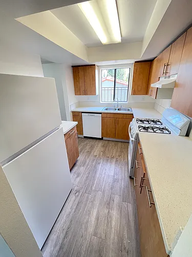 2425 Canada Blvd #102 Photo 1