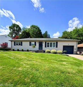 1046 Wilshire Dr, Youngstown, OH, 44511