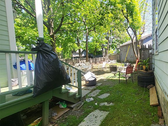 3rd image of 32 Hooker Avenue