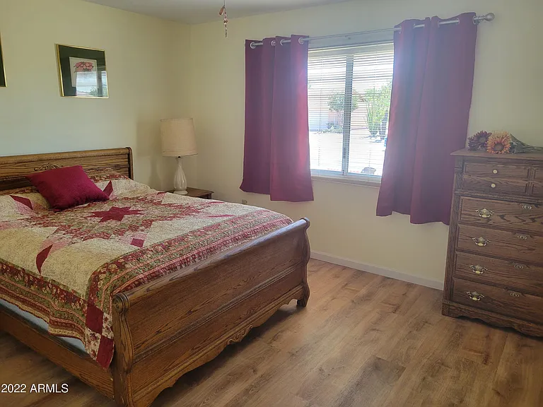 9714 W Hawthorn Ct — Photo 14