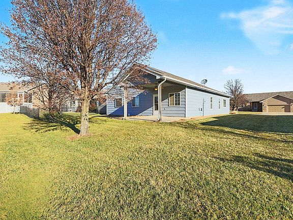 4th image of 13117 W Hunters View St