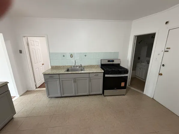 64 Cottage Street image 3 of 11