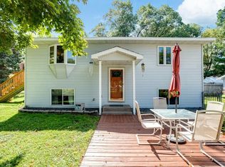 508 8th St SW, Forest Lake, MN 55025