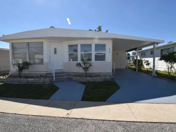456 Trinidad Ln, Largo, FL 33770