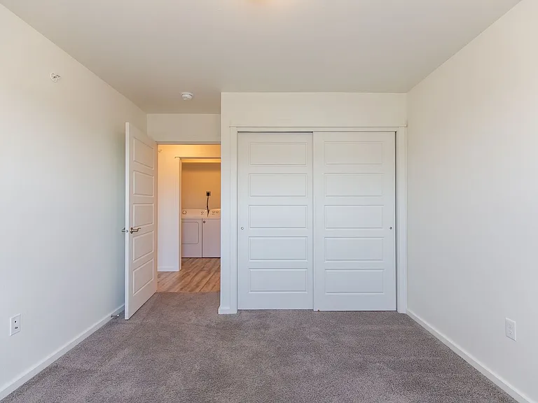 Cottonwood Corner Apartments — Photo 22
