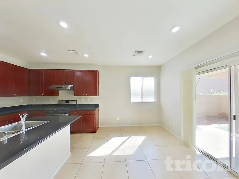 9273 Grassy Weep Ct — Photo 3