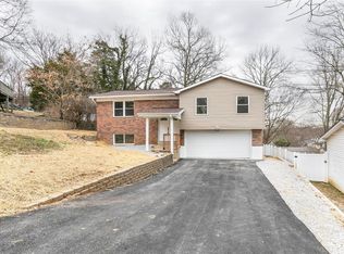 5002 Raven Pl, Imperial, MO 63052