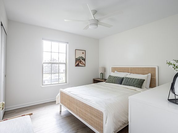 4th image of 2887 Rochester Ave