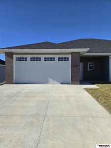 5821 S 94th St, Lincoln, NE, 68526