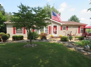 18738 5th Rd, Plymouth, IN 46563