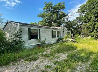 3 Upton Rd, Olean, MO 65064