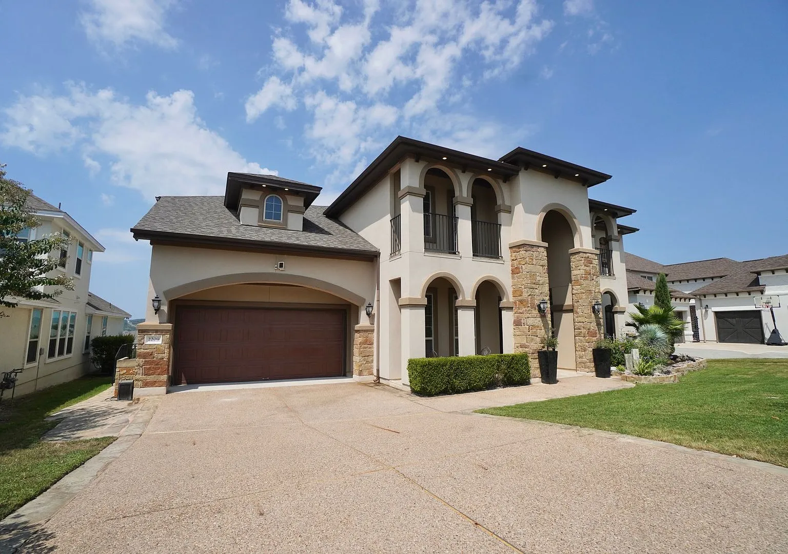 Leander Luxury Rental: 4 Beds, 3 Baths, Pool & Hill Country Views — Photo 4