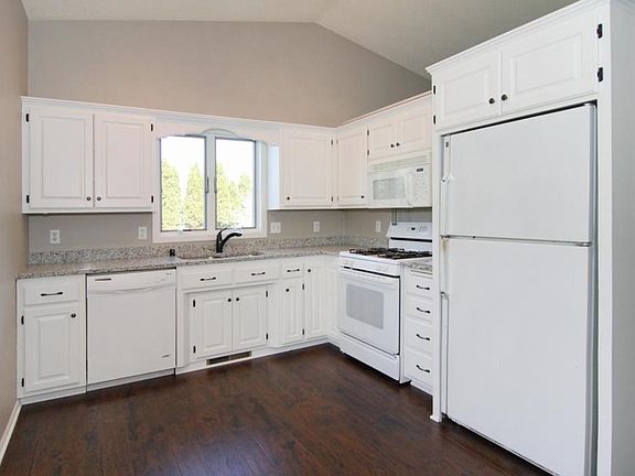 3rd image of 7515 Casselberry Dr