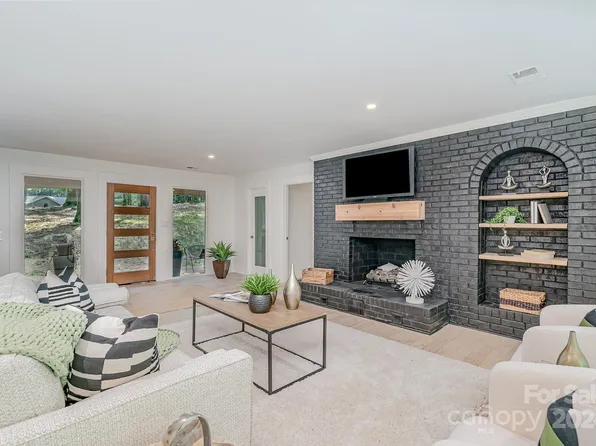 3416 Nancy Creek Rd, Charlotte, NC 28270