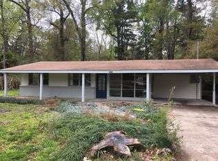 1751 N Woodcrest Ave, Denham Springs, LA 70726