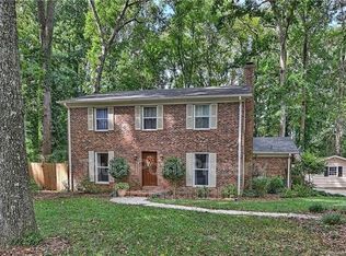 5413 Mallard Dr, Charlotte, NC 28227