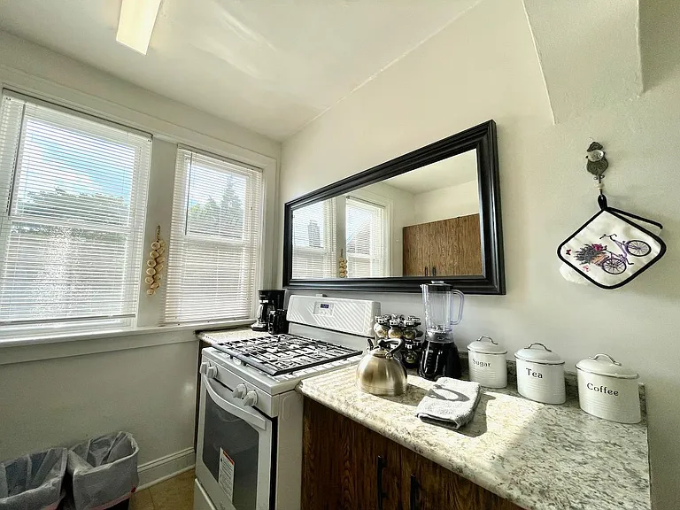 6653 Berthold Ave #3S — Photo 9